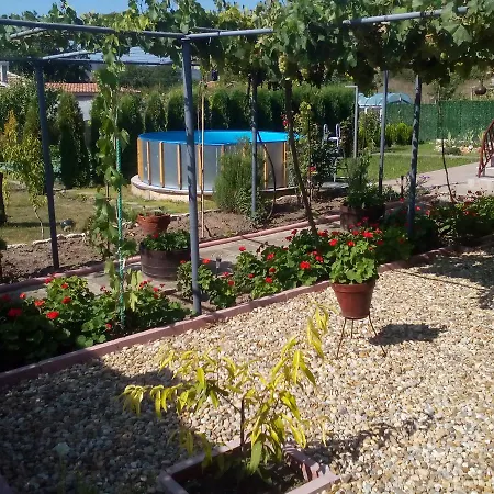 Reveri Case de vacanță